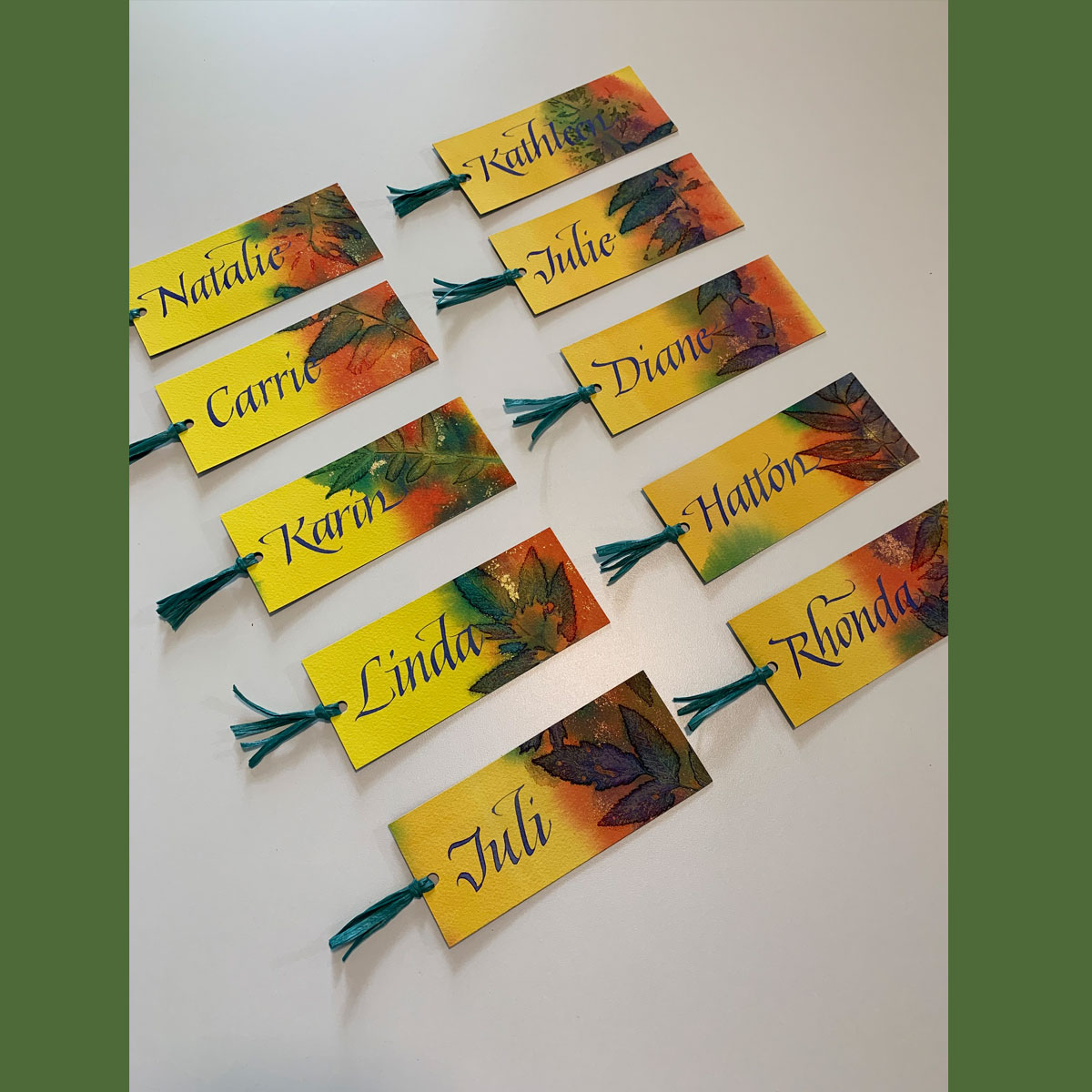 1_leaf-bookmarks